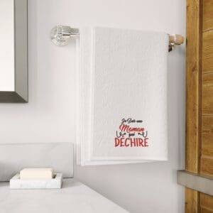 Broderie personnalisée sur serviette de toilette
