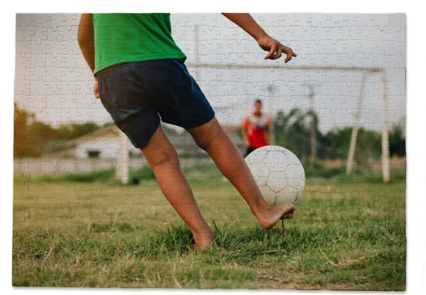 Puzzle de 500 pièces personnalisé avec la photo d'un enfant jouant au football